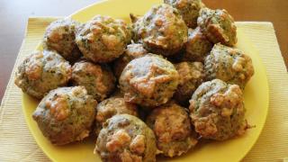 Muffiny s brokolicou a syrom
